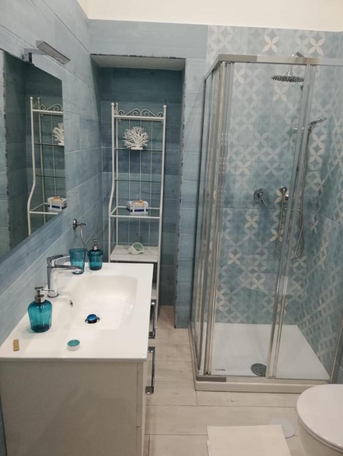 Casa Terry Bed & Breakfast Наполи Екстериор снимка