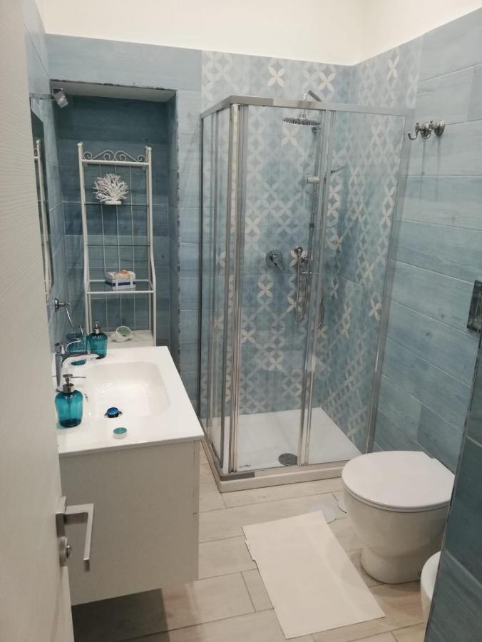 Casa Terry Bed & Breakfast Наполи Екстериор снимка